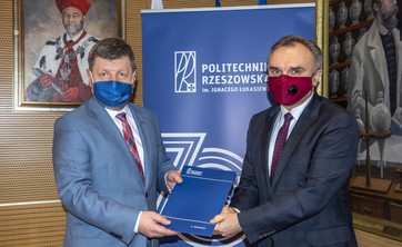 Prof. dr hab. inż. Tomasz Siwowski członkiem Rady Uczelni nowej kadencji